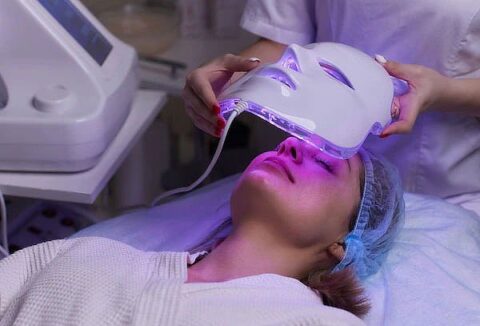 Mascara fototerapia RGB VIRAL